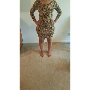 H&M Leopard Dress knee length size 8